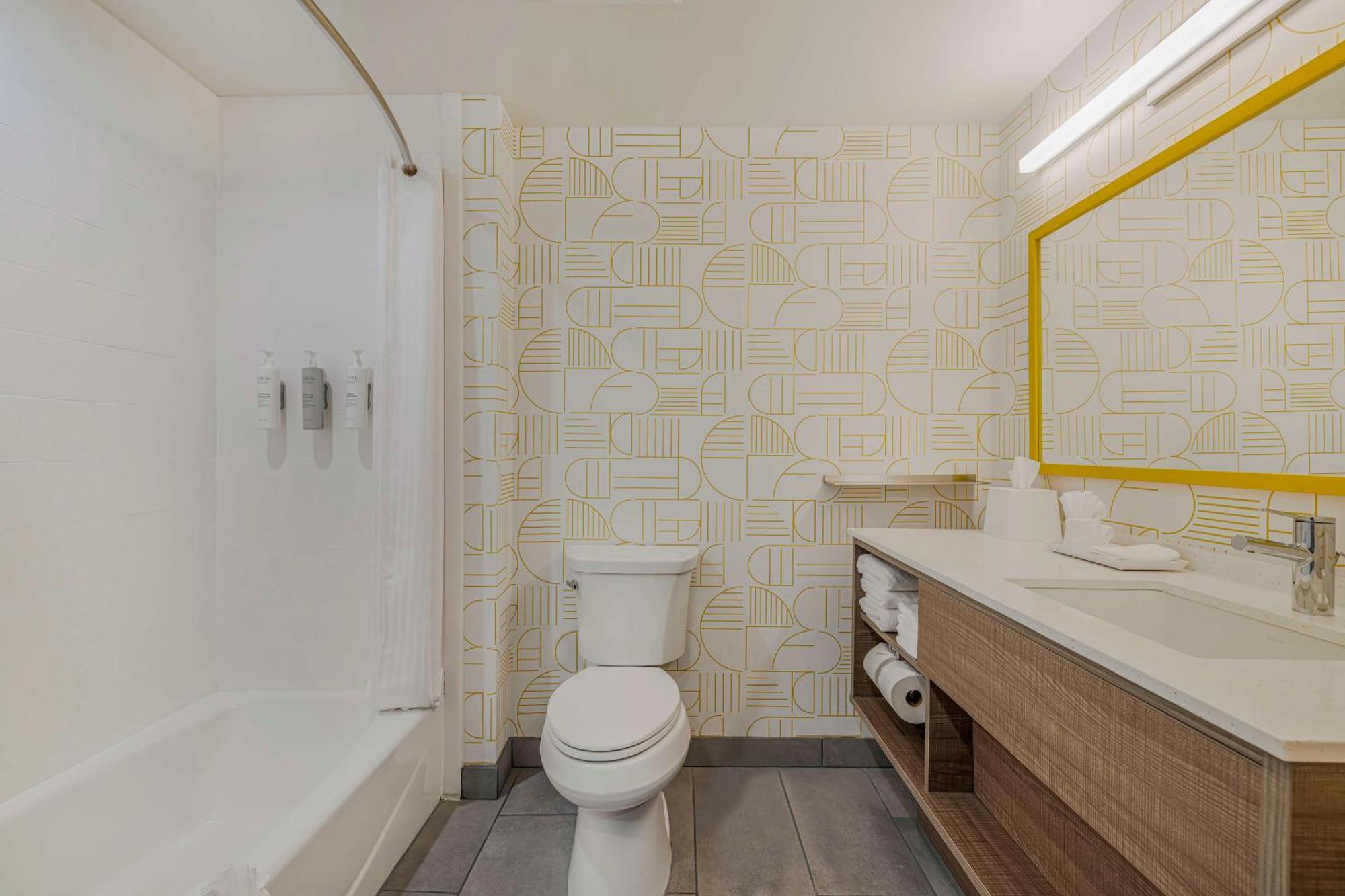 Home2 Suites By Hilton Colorado Springs Airport מראה חיצוני תמונה
