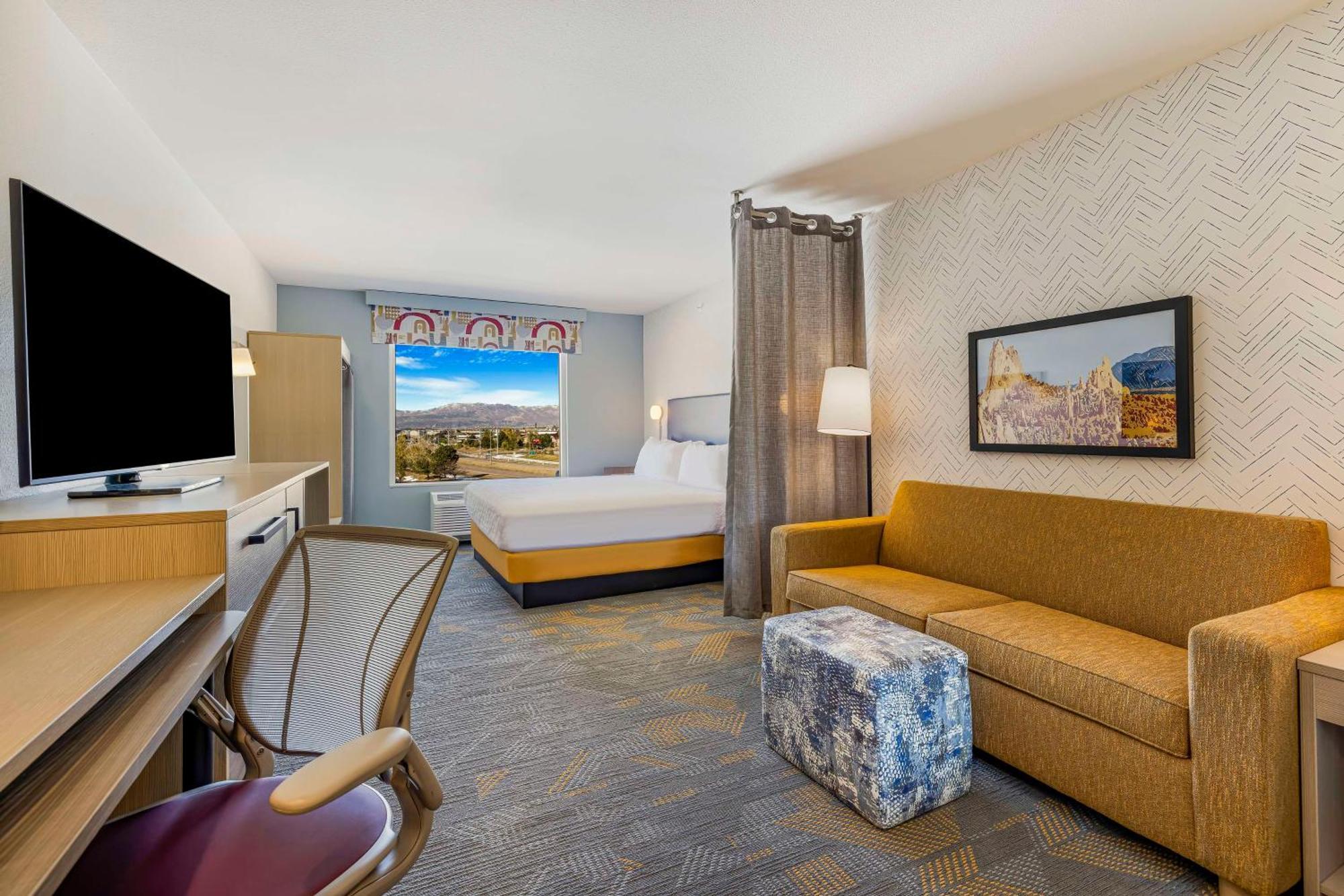 Home2 Suites By Hilton Colorado Springs Airport מראה חיצוני תמונה