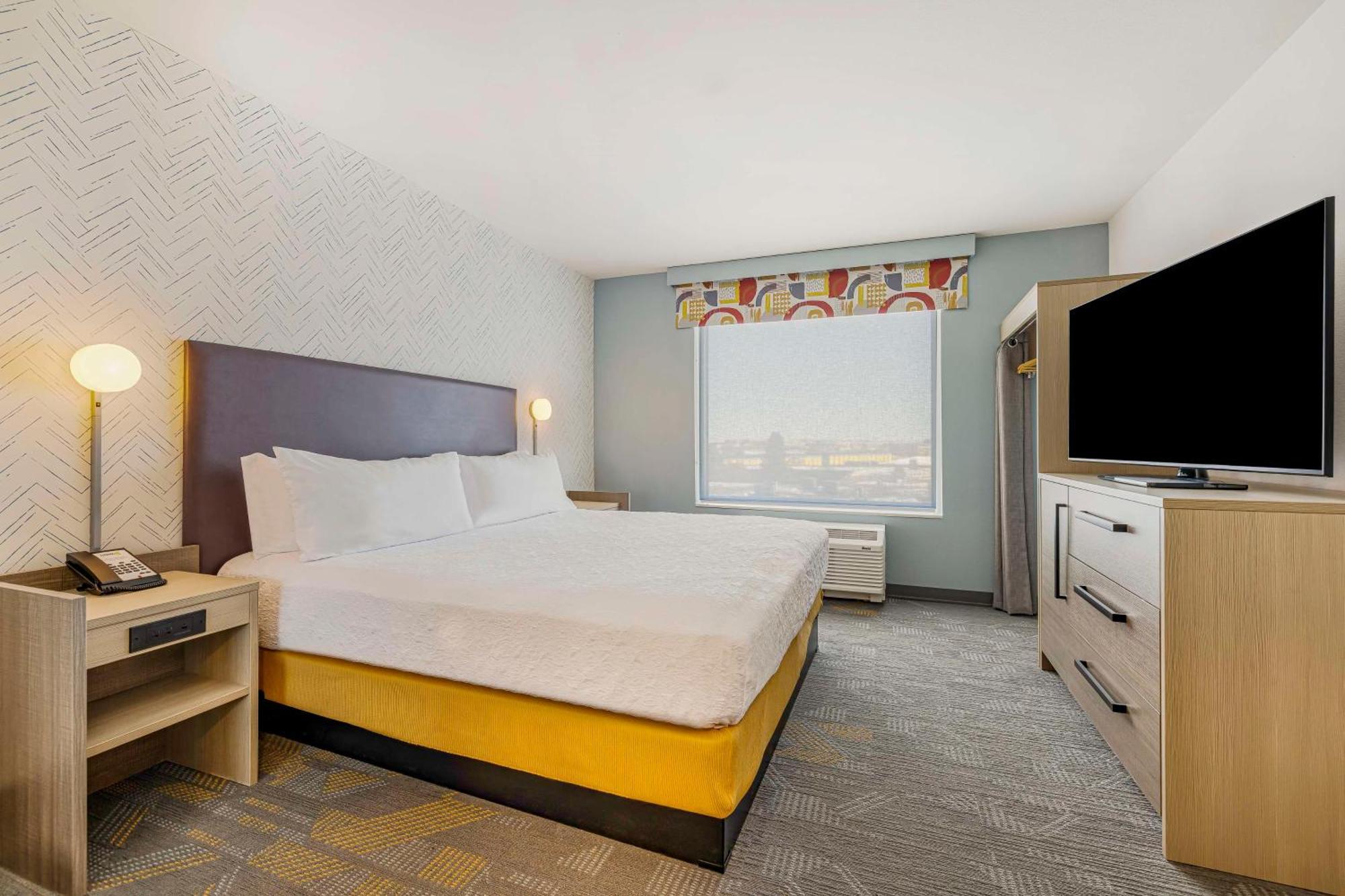 Home2 Suites By Hilton Colorado Springs Airport מראה חיצוני תמונה